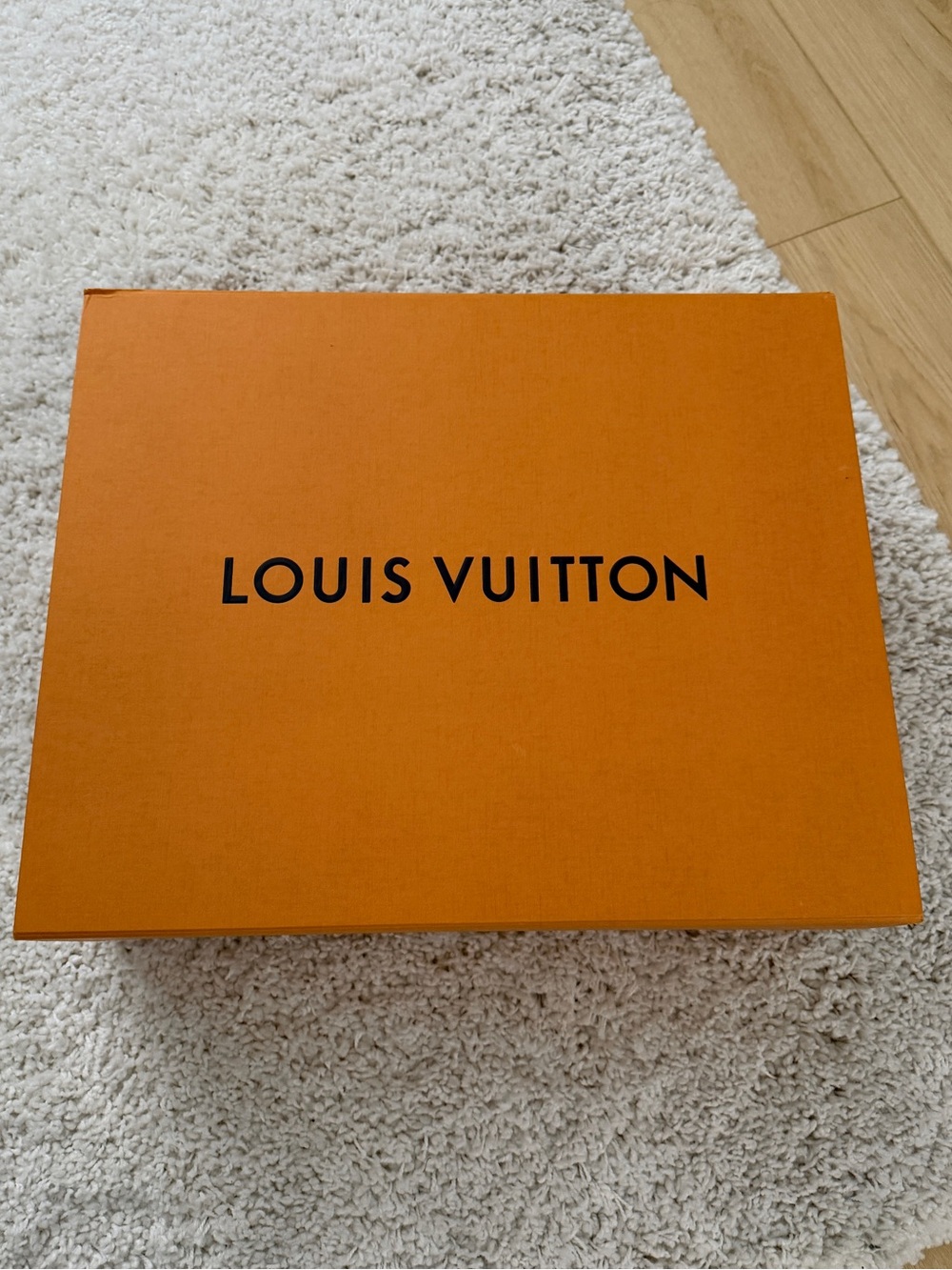 XL Louis Vuitton box